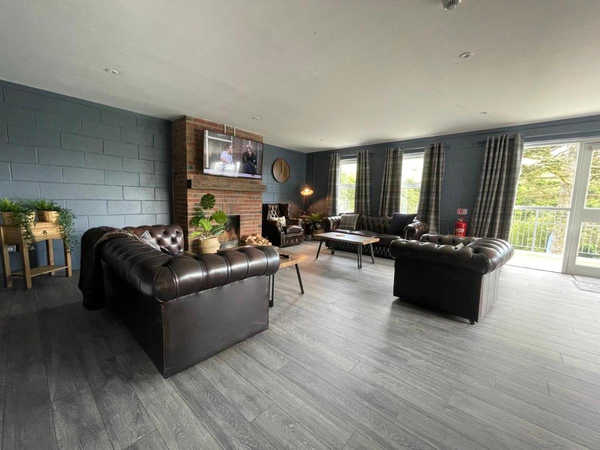 Rostrevor Mountain Lodge - Glamping Pods - Revive Sauna & Hot Tubs Exterior photo