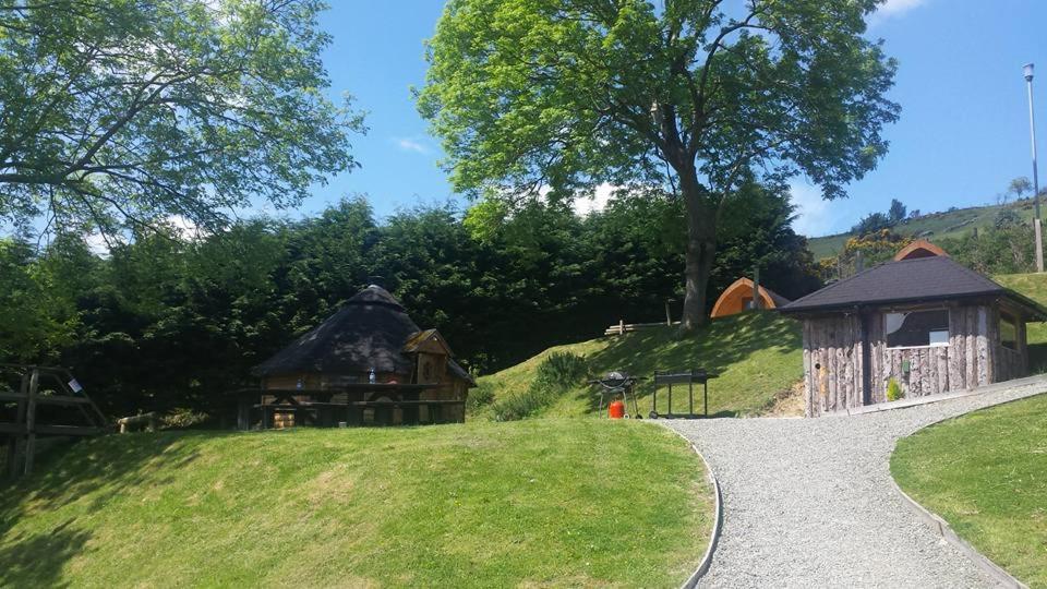 Rostrevor Mountain Lodge - Glamping Pods - Revive Sauna & Hot Tubs Exterior photo