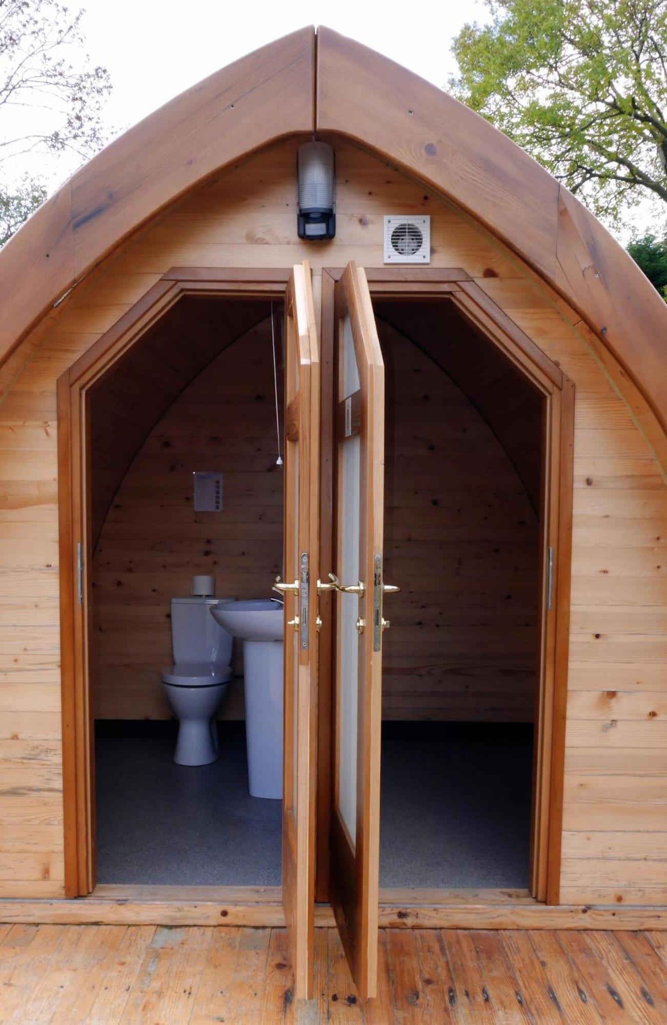 Rostrevor Mountain Lodge - Glamping Pods - Revive Sauna & Hot Tubs Exterior photo
