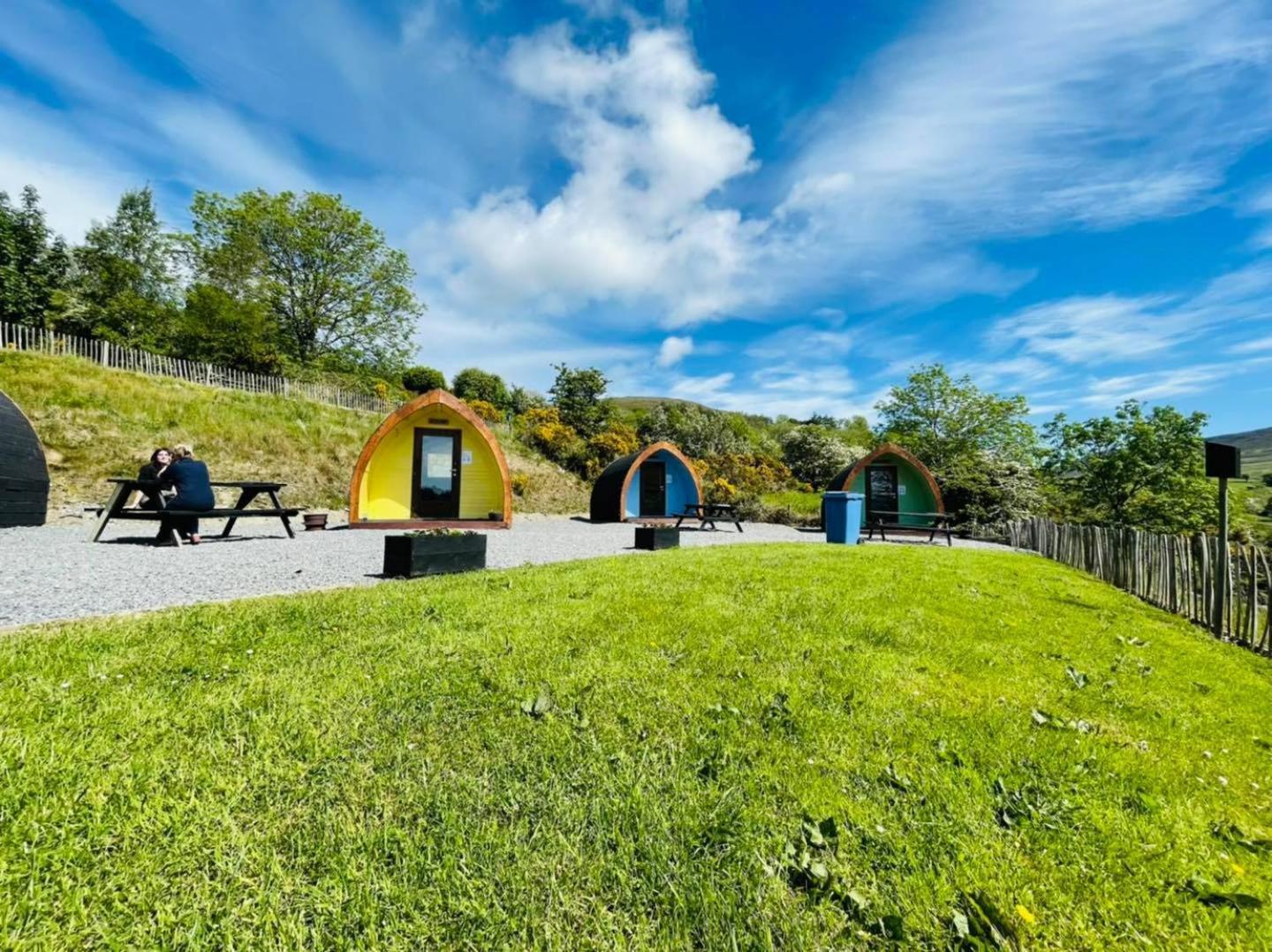 Rostrevor Mountain Lodge - Glamping Pods - Revive Sauna & Hot Tubs Exterior photo